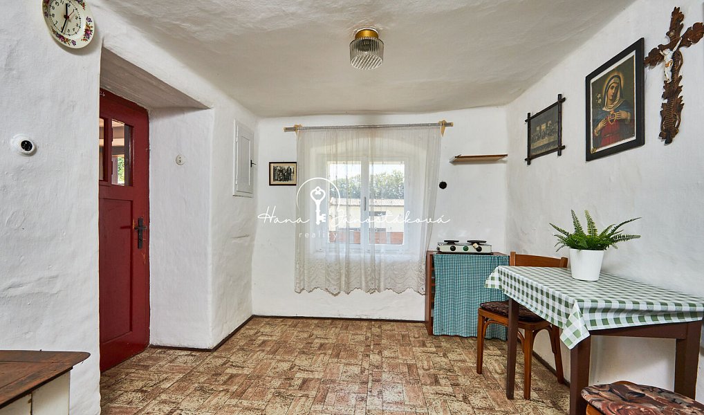 Prodej domu 83 m² s pozemkem 1 607 m², Štěkeň – náhled fotky 4