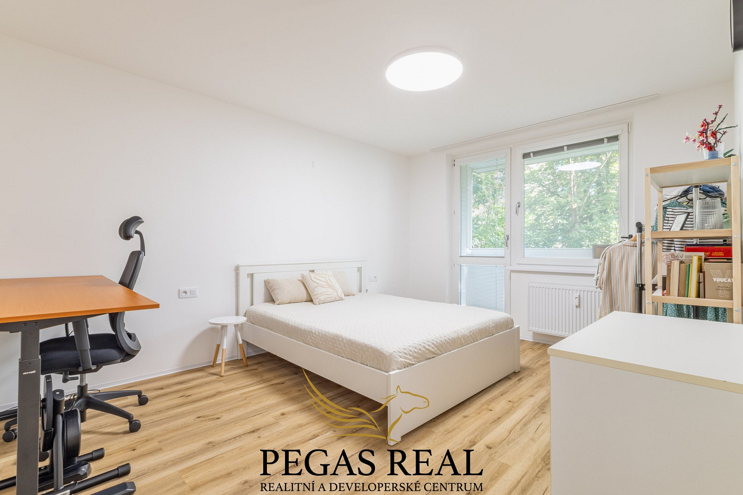 Pronájem bytu 2+kk 50 m² – pohled 6