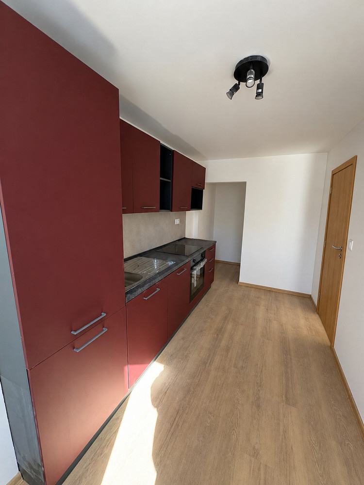 Pronájem bytu 1+1 32 m²