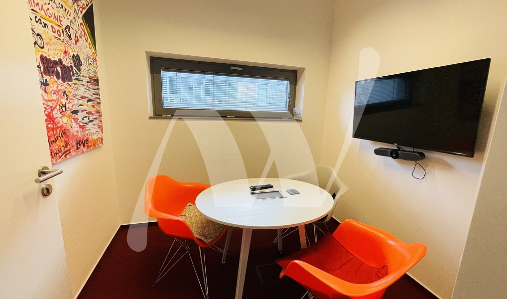 Pronájem kanceláře 337 m², Praha – náhled fotky 7