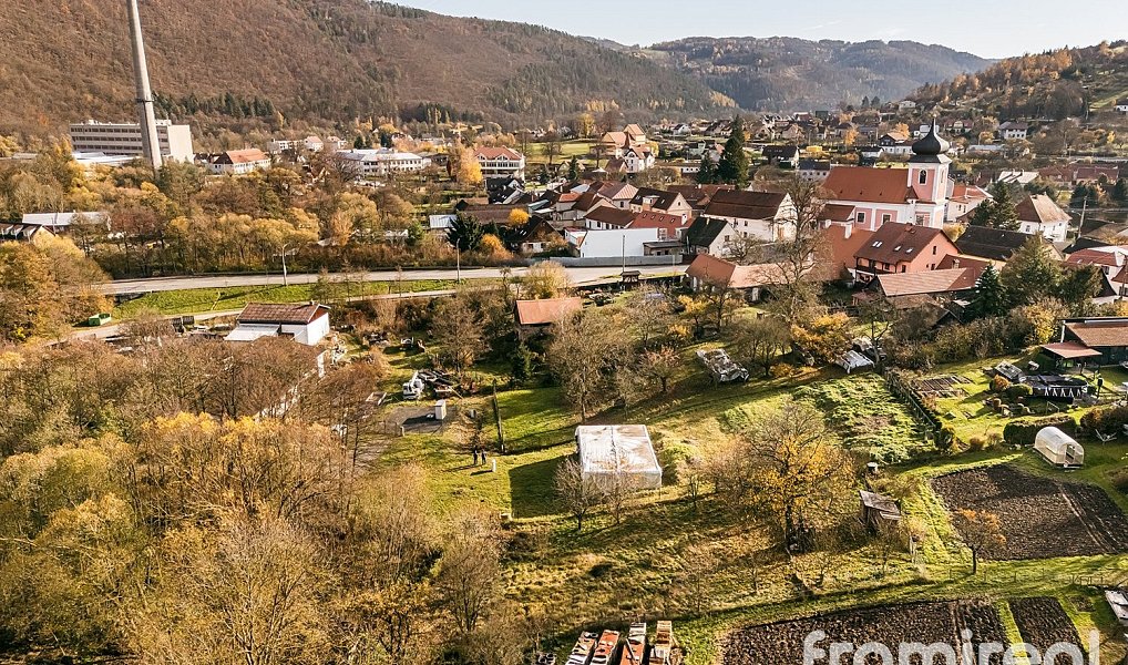 Prodej stavebního pozemku 1 079 m², Nedvědice – náhled fotky 10