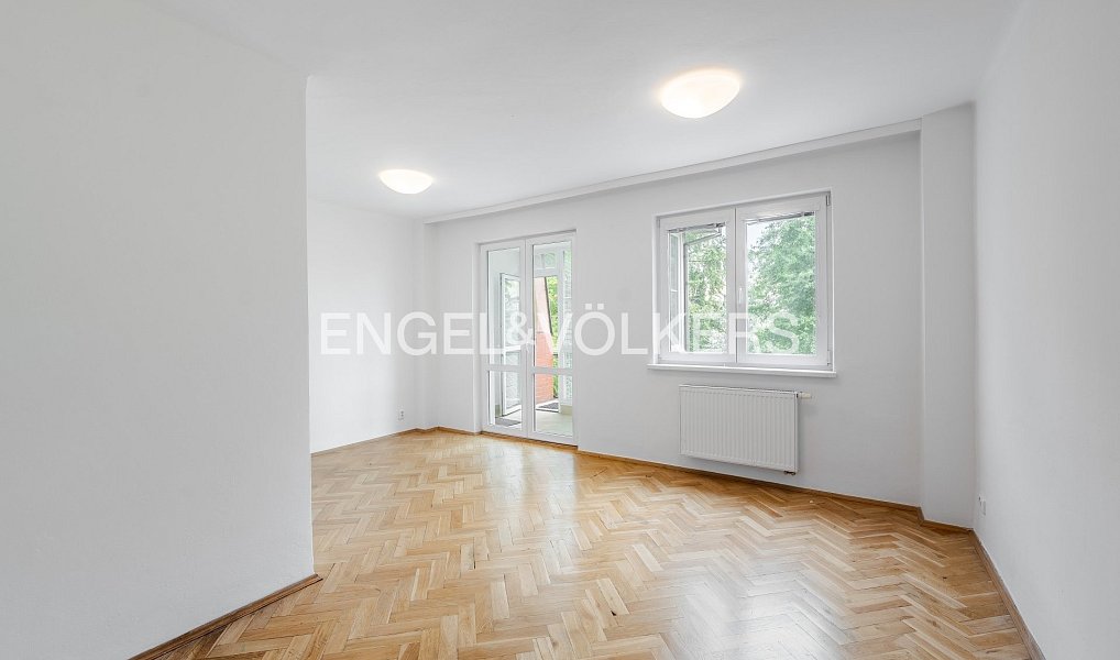 Pronájem domu 172 m² s pozemkem 295 m², Praha – náhled fotky 8