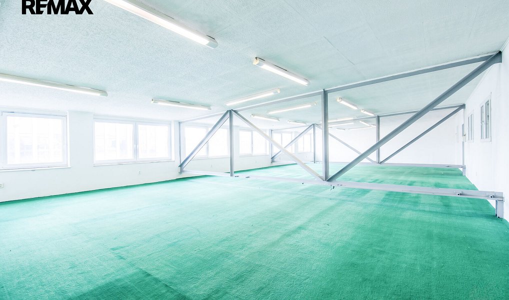 Pronájem skladovacích prostor 1 263 m², Praha – náhled fotky 26
