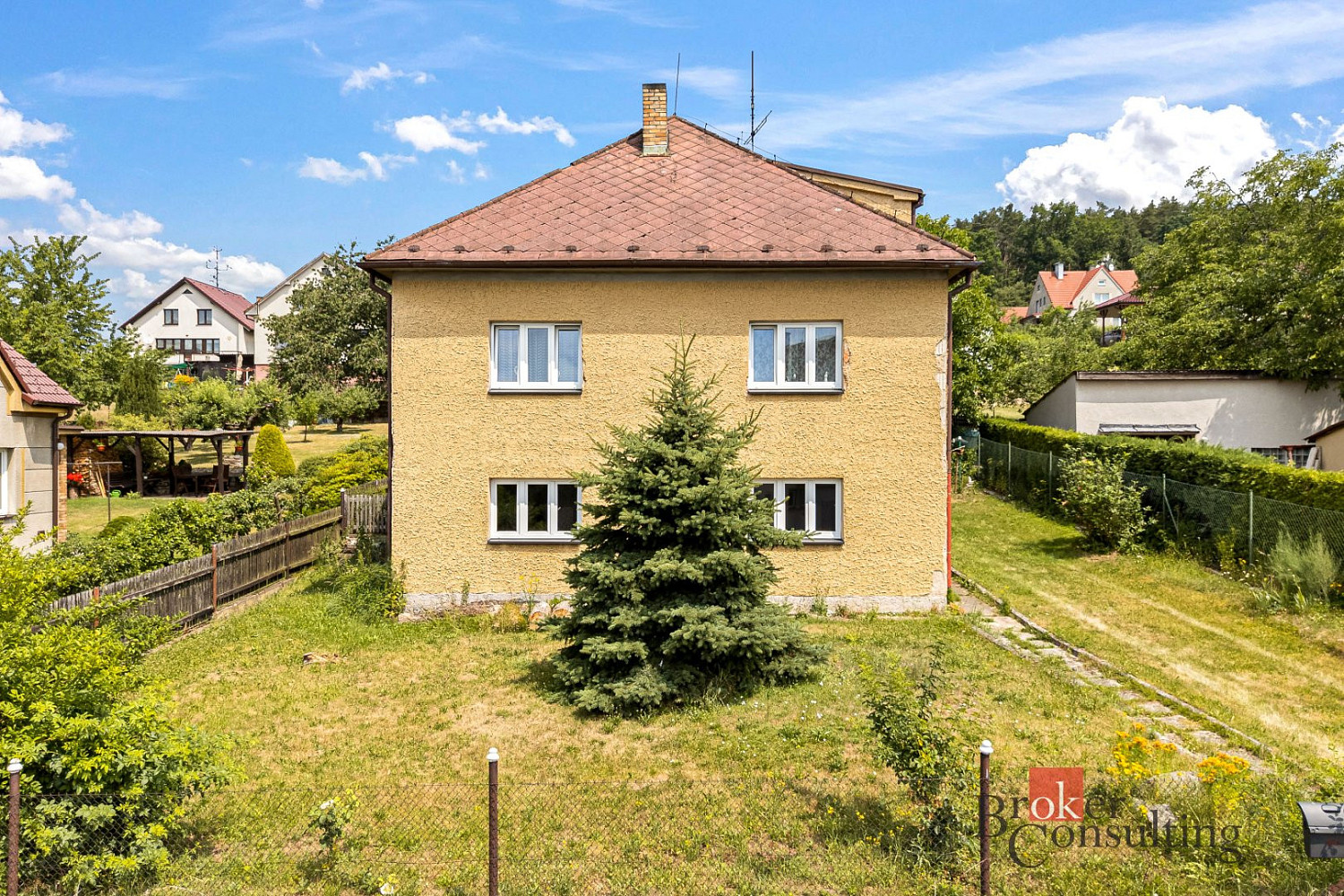Prodej domu 270 m² s pozemkem 713 m²