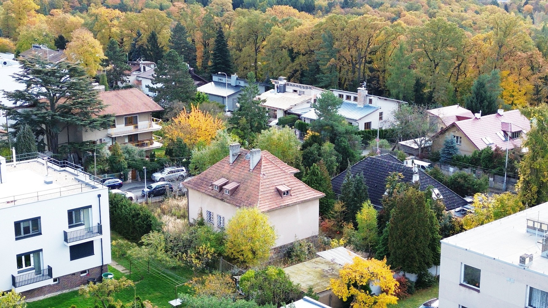 Prodej stavebního pozemku 957 m² – fotografie 5