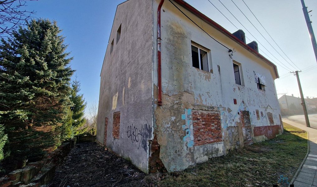 Prodej domu 500 m² s pozemkem 610 m², Lom – náhled fotky 8