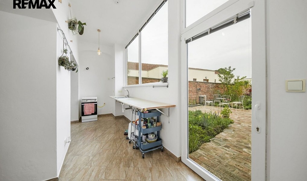 Prodej domu 210 m² s pozemkem 743 m², Modřice – náhled fotky 4