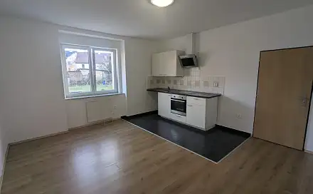 Pronájem bytu 2+kk 38 m², Husova, Duchcov, okres Teplice