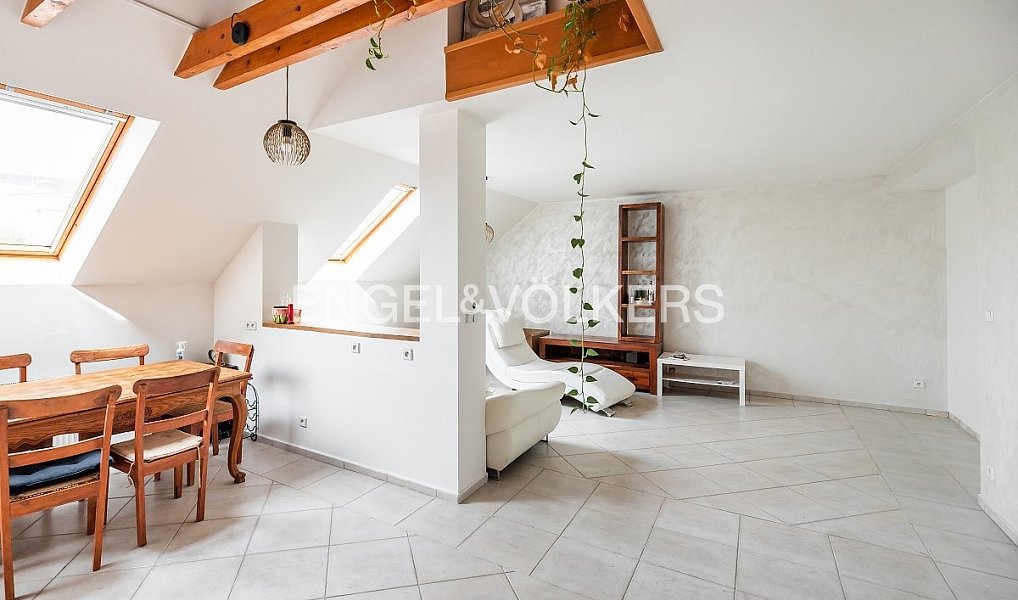 Pronájem bytu 3+kk 90 m², Praha – náhled fotky 4