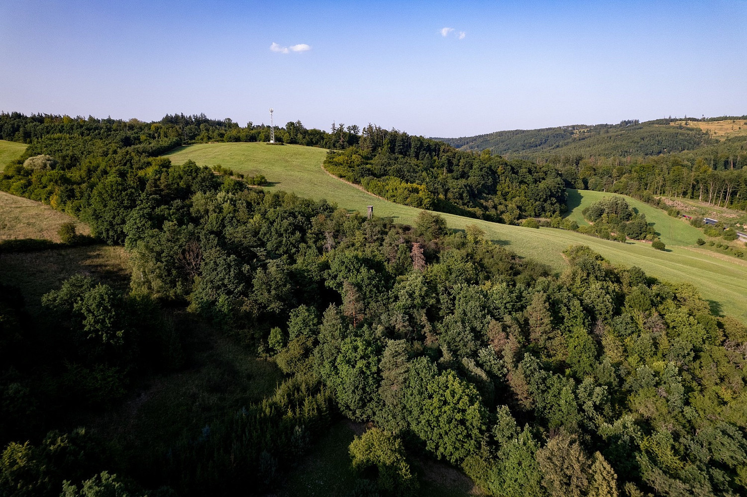 Prodej stavebního pozemku 1 063 m² – pohled 4