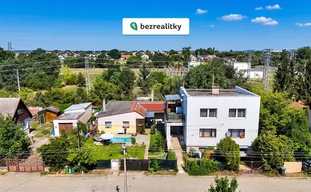 Prodej domu 326 m² s pozemkem 800 m², U Rozvodny, Libiš, okres Mělník