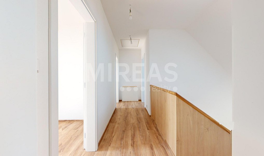 Prodej domu 133 m² s pozemkem 440 m², Dvory – náhled fotky 31
