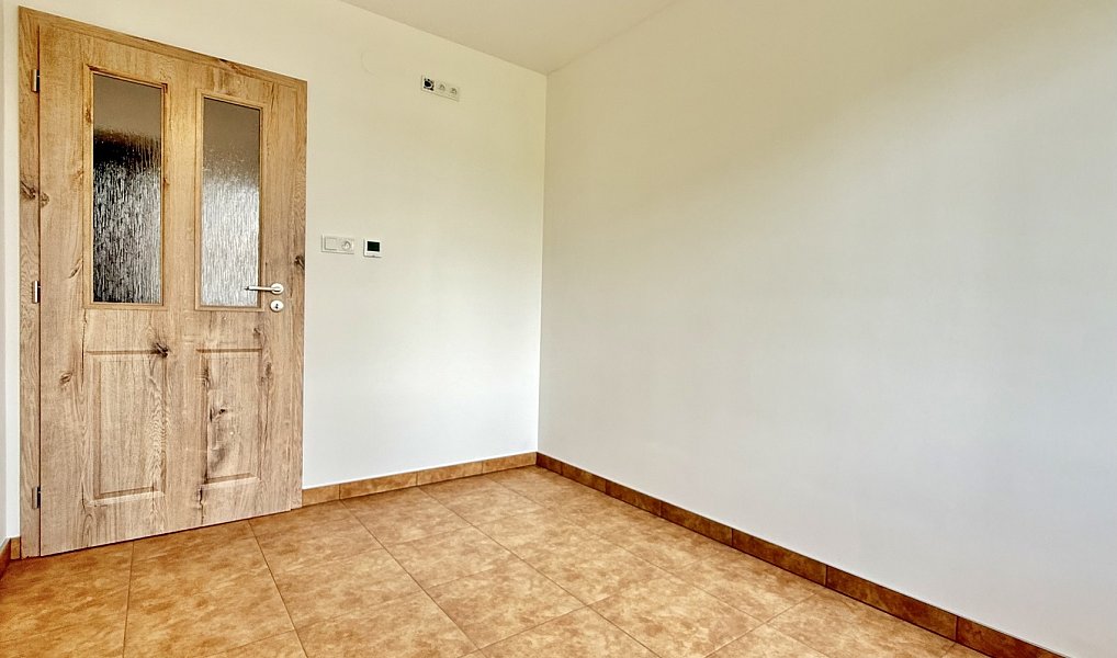 Pronájem bytu 3+kk 72 m², Lísek – náhled fotky 8