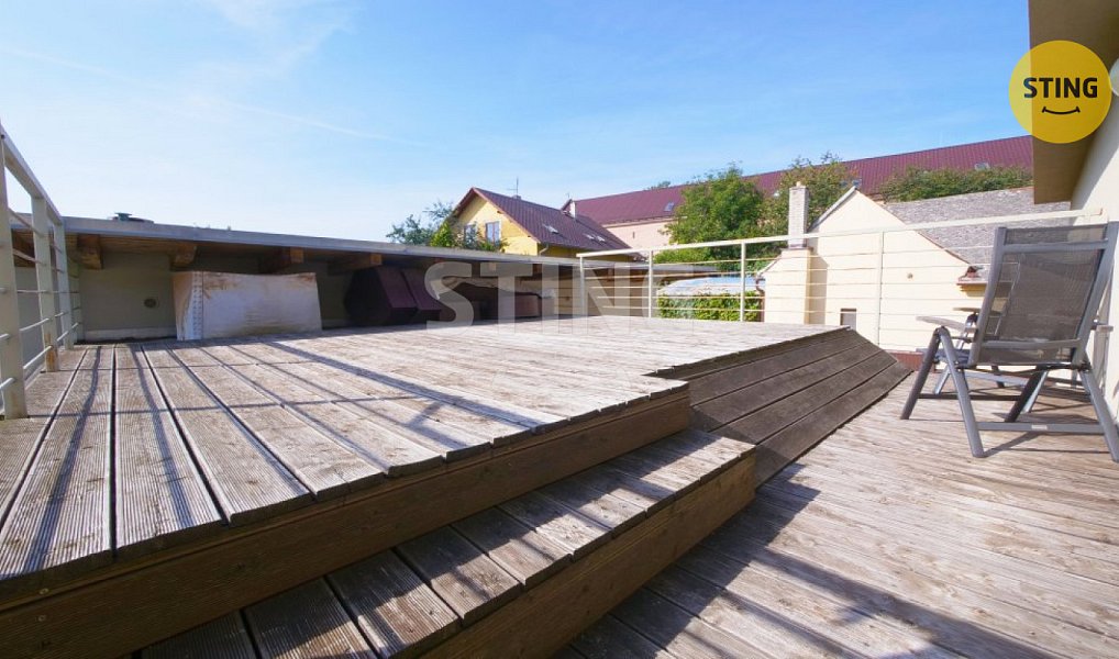 Prodej domu 295 m² s pozemkem 1 089 m², Holasovice – náhled fotky 8