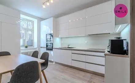 Prodej bytu 4+1 88 m², Komenského, Frýdek-Místek - Místek