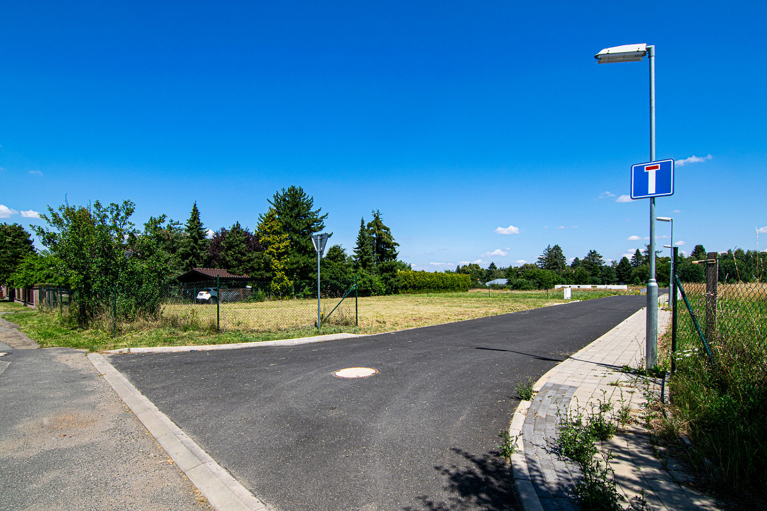 Prodej stavebního pozemku 801 m² – fotografie 5