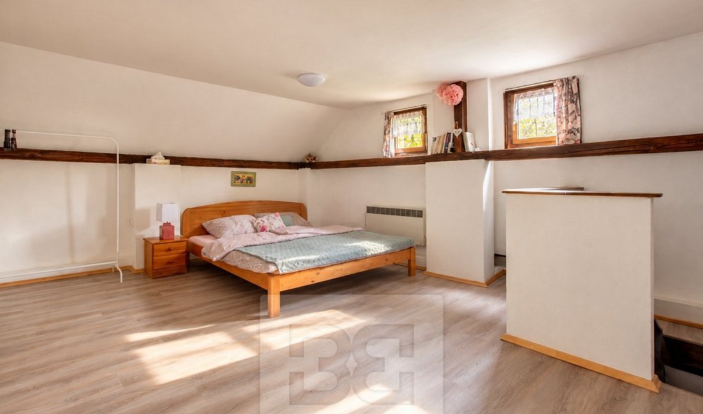 Pronájem domu 107 m² s pozemkem 693 m², Uhlířské Janovice – náhled fotky 13