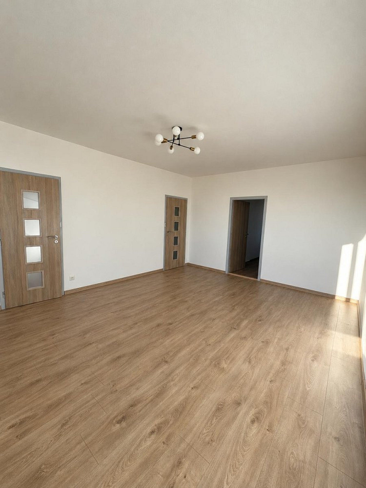 Pronájem bytu 3+1 70 m² – fotografie 3