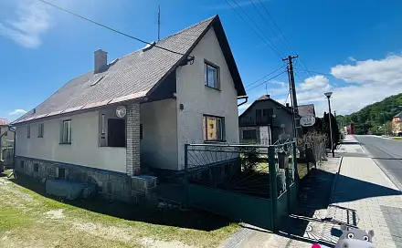 Prodej domu 181 m² s pozemkem 1 361 m², Kobylá nad Vidnavkou, okres Jeseník