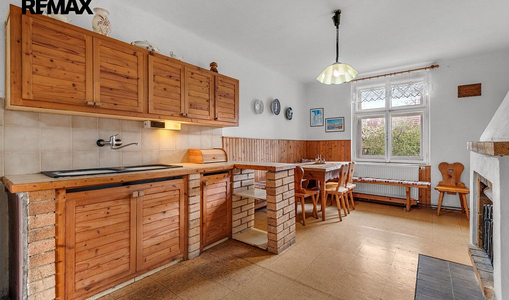Prodej domu 240 m² s pozemkem 1 122 m², Střížovice – náhled fotky 40