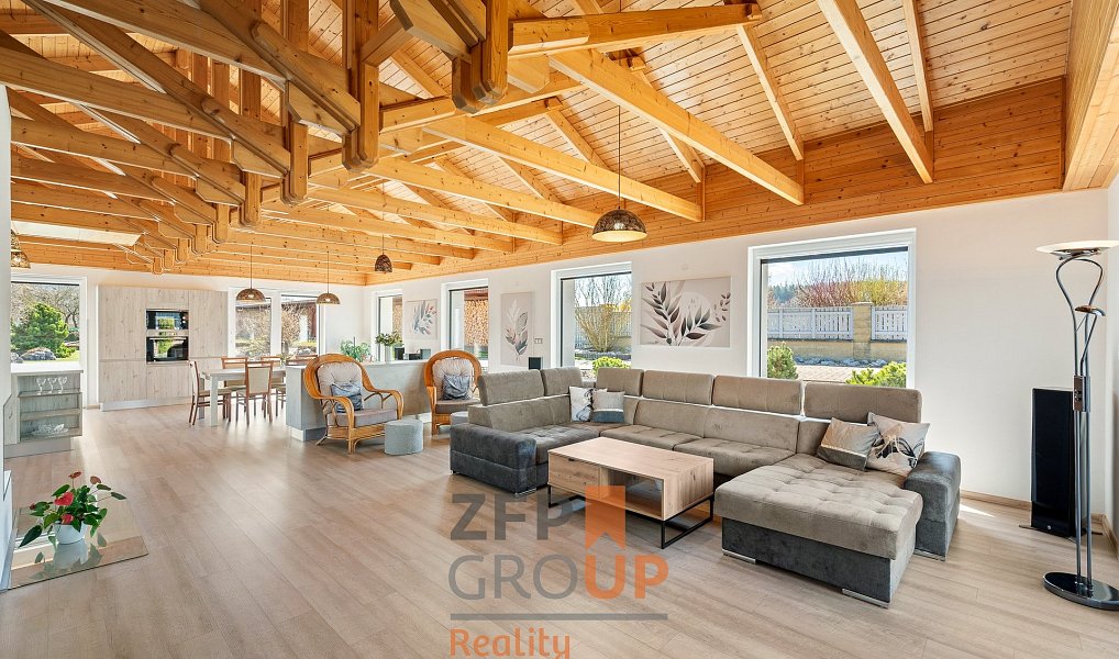 Prodej domu 450 m² s pozemkem 4 129 m², Rozstání – náhled fotky 15