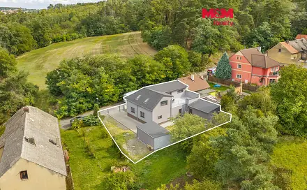 Prodej domu 174 m² s pozemkem 619 m², K. Kernera, Slaný - Kvíc, okres Kladno