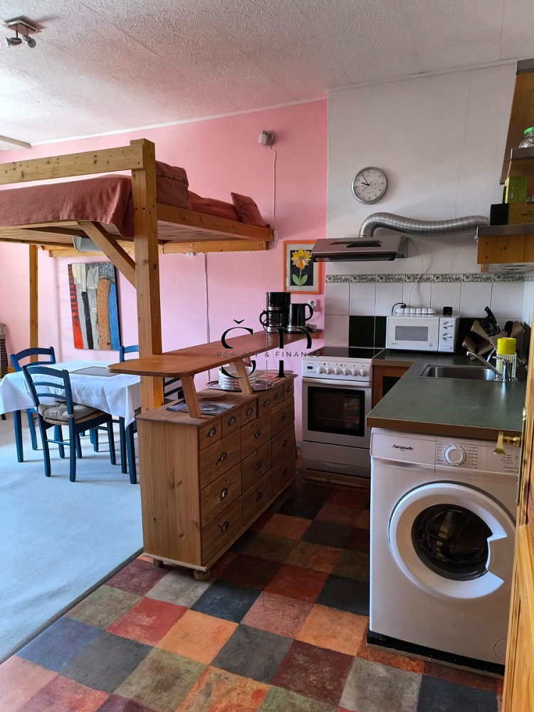 Pronájem bytu 2+kk 38 m² – fotografie 4