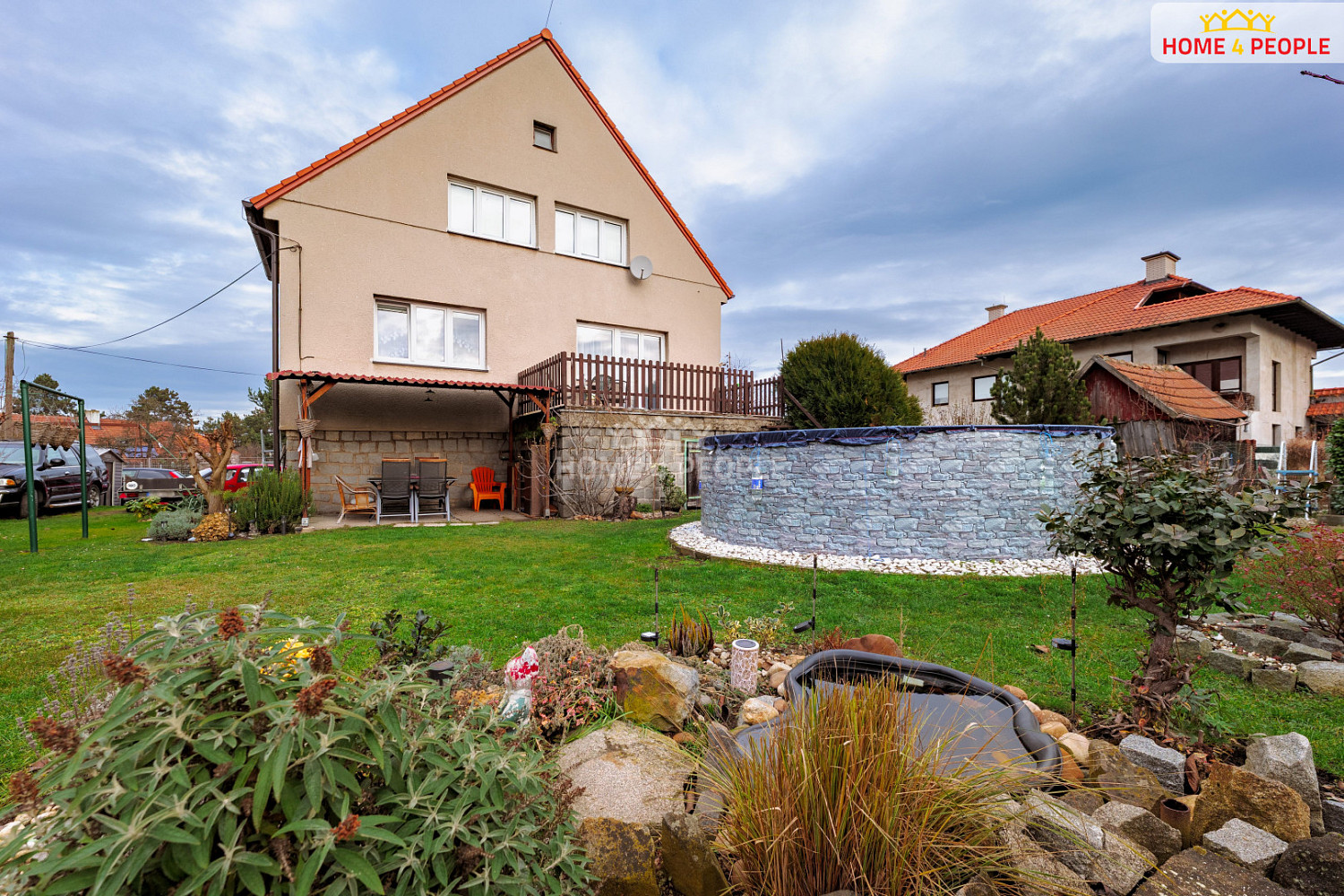 Prodej domu 195 m² s pozemkem 722 m²