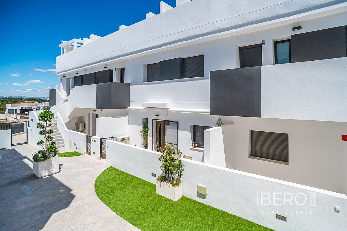 Piso 4+kk – Torrevieja, Urbanización Los Balcones - Vista 4