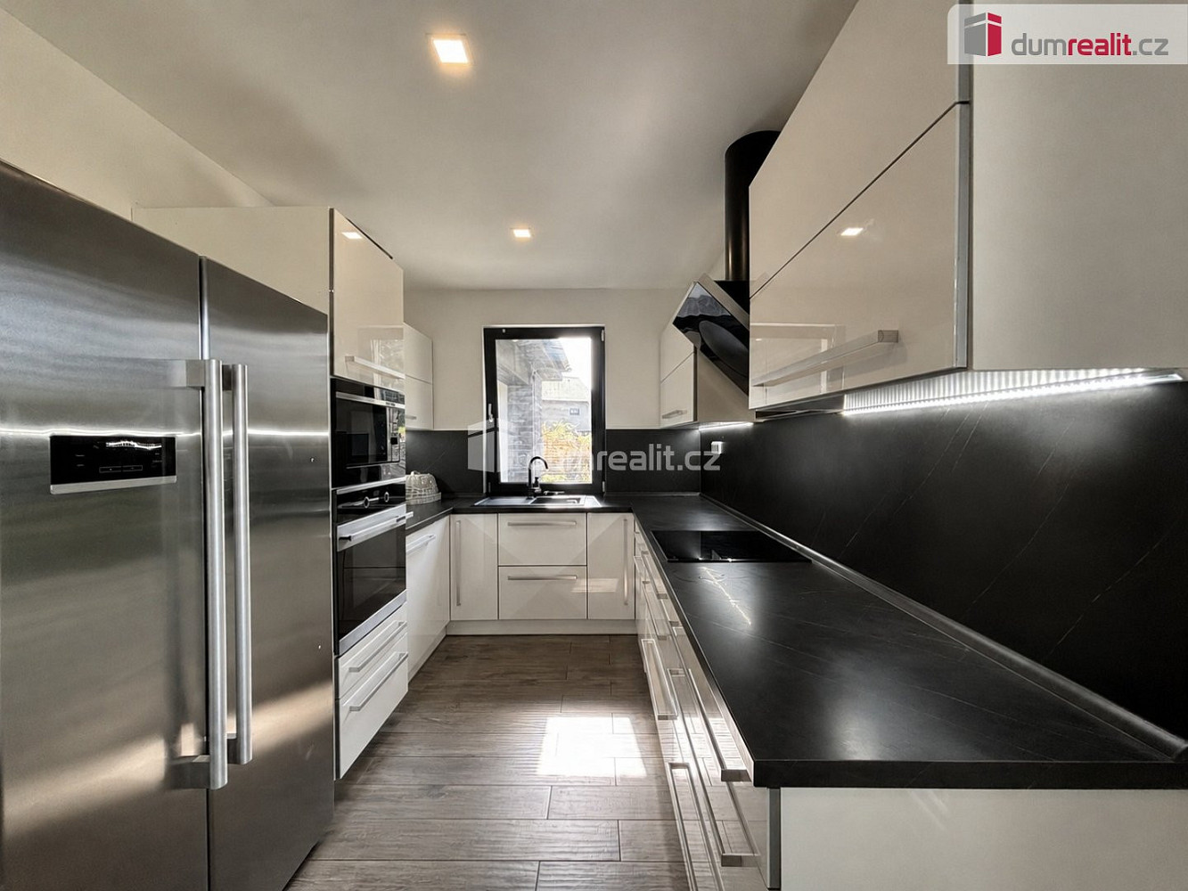Prodej domu 90 m² s pozemkem 951 m² – fotografie 5