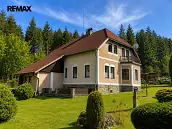Prodej domu 199�m2 s pozemkem 1�162�m2