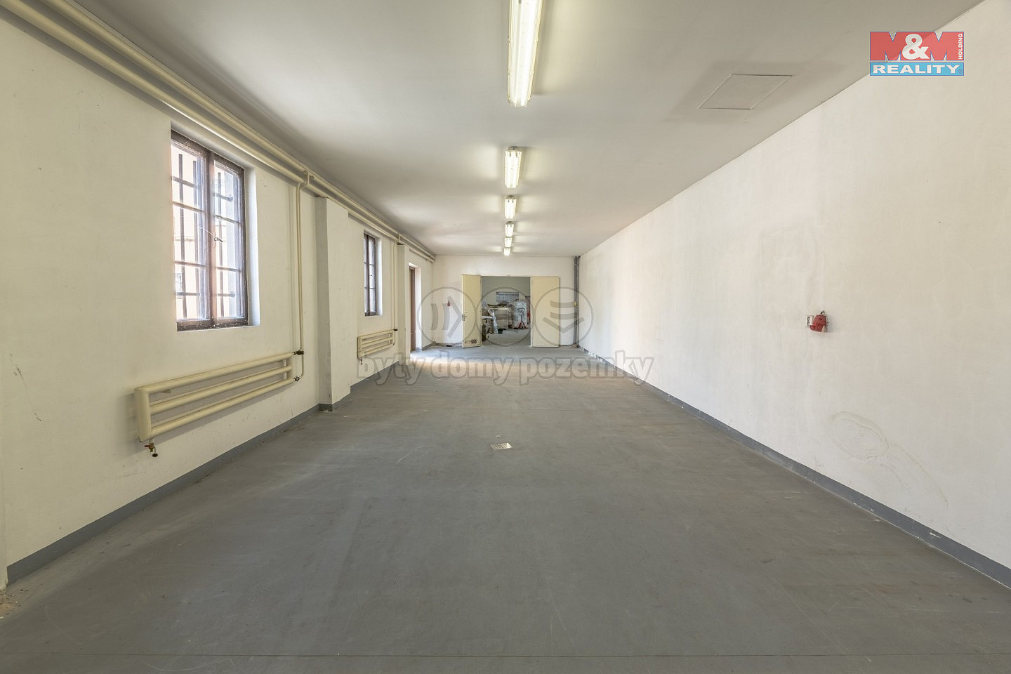 Prodej výrobních prostor 1 350 m² – fotografie 3