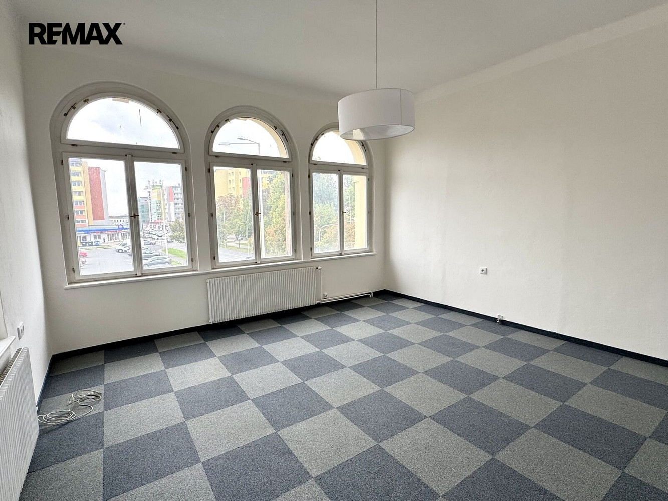 Pronájem kanceláře 24 m² – fotografie 3