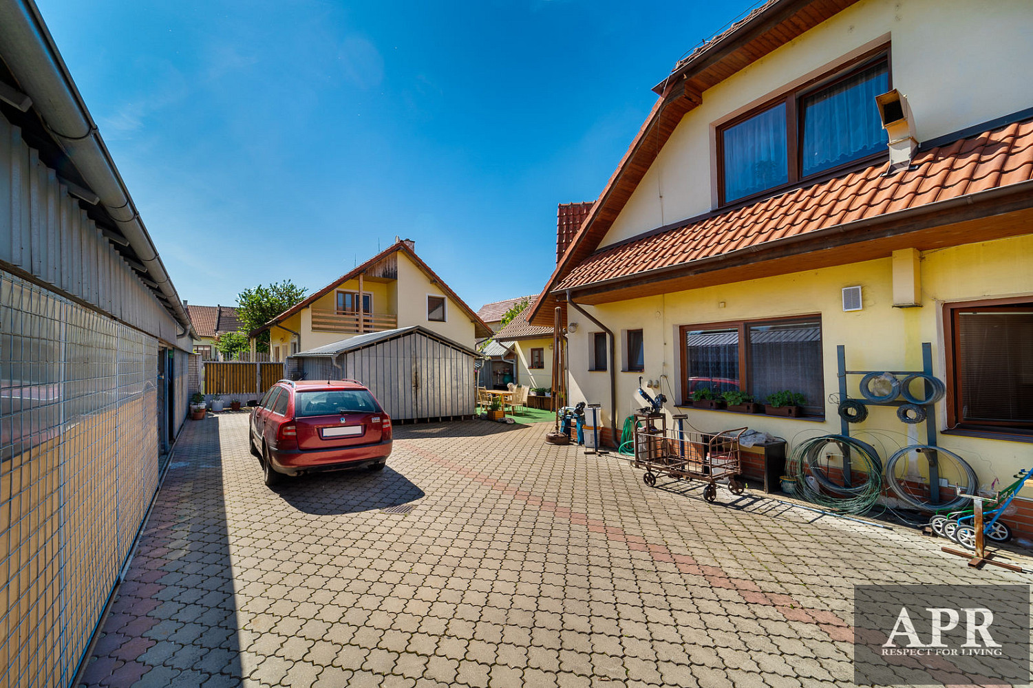 Prodej obchodních prostor 320 m² — photo 4