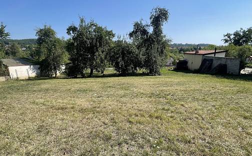 Prodej stavebního pozemku 813 m², Týnec nad Sázavou - Podělusy, okres Benešov