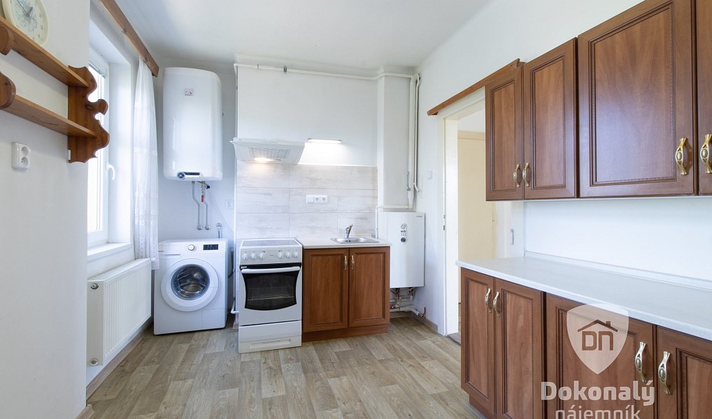 Pronájem bytu 3+1 73 m², Lysá nad Labem – náhled fotky 2