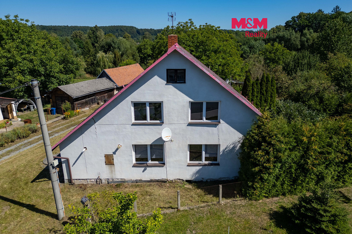 Prodej domu 250 m² s pozemkem 5 130 m²