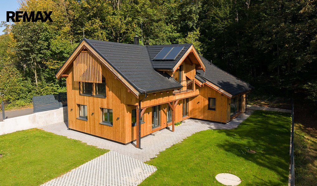 Prodej komerčního prostoru, 206 m², Frýdek-Místek, Morávka