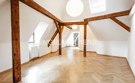 Pronájem bytu 2+kk 89 m², Loretánská, Praha 1 - Hradčany