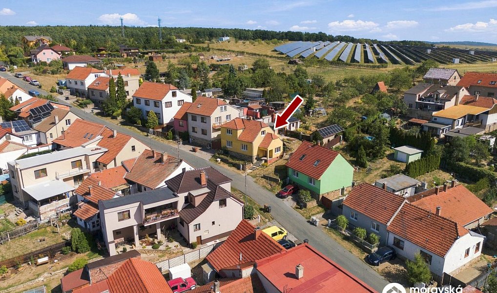 Prodej domu 193 m² s pozemkem 925 m², Zakřany – náhled fotky 2
