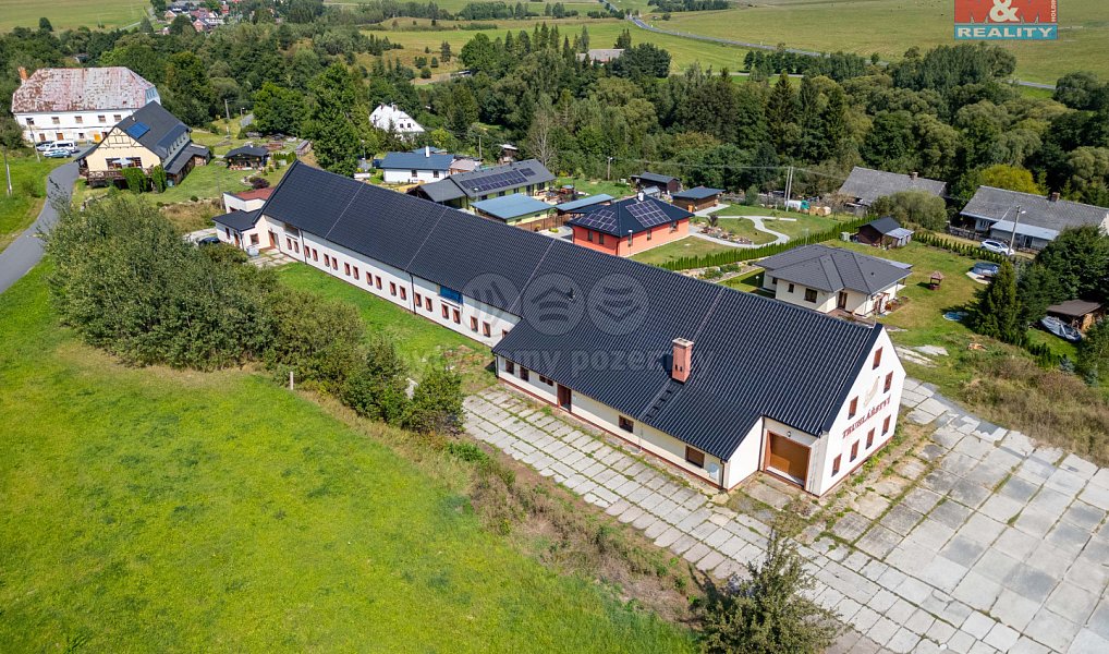 Prodej domu 2 000 m² s pozemkem 2 523 m², Valšov – náhled fotky 3