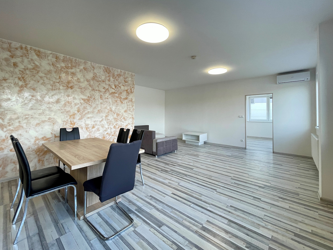 Pronájem bytu 3+kk 100 m² – fotografie 5