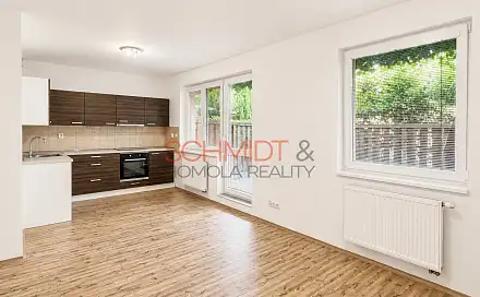 Prodej bytu 1+kk 38 m², Gen. Peřiny, Hustopeče, okres Břeclav