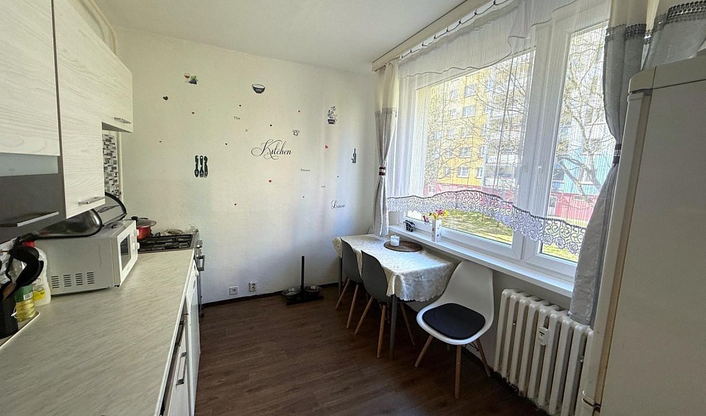 Prodej bytu 3+1 68 m², Krupka – náhled fotky 7