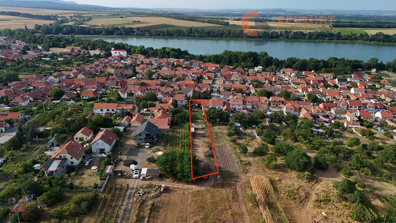 Prodej stavebního pozemku 1 953 m² – fotografie 3