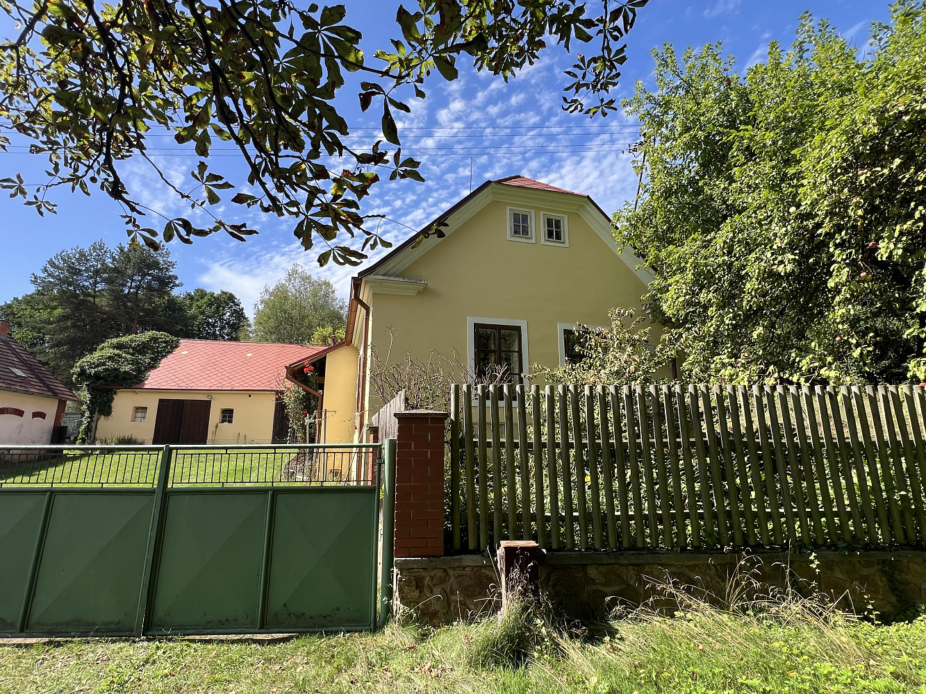 Prodej chalupy 90 m² s pozemkem 1 836 m²