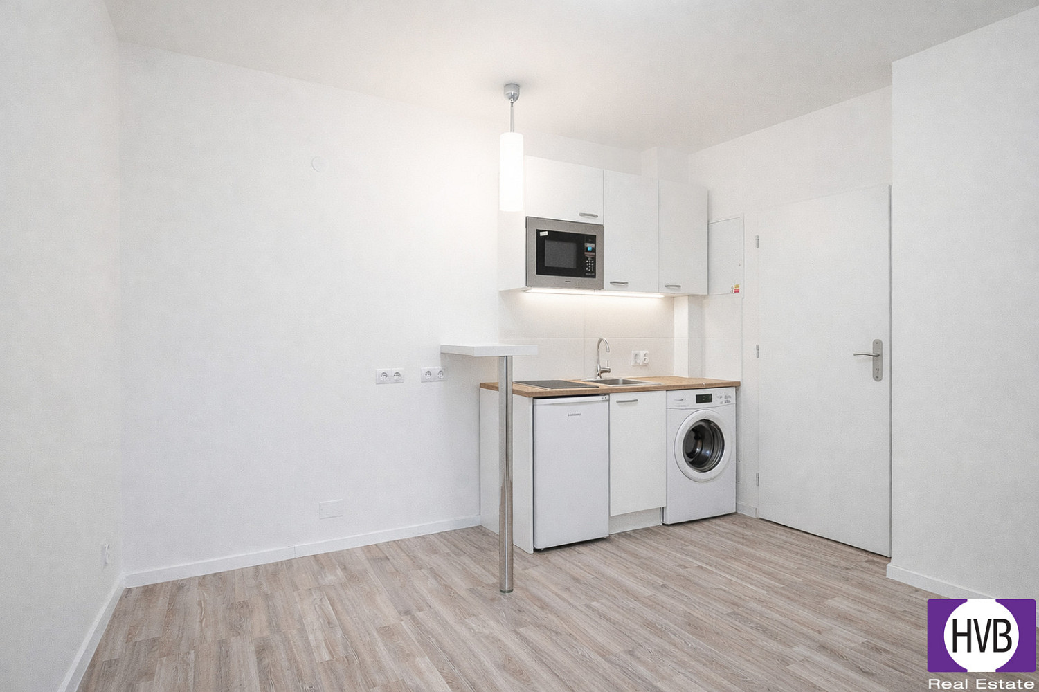 Prodej bytu 1+kk 16 m² – fotografie 4