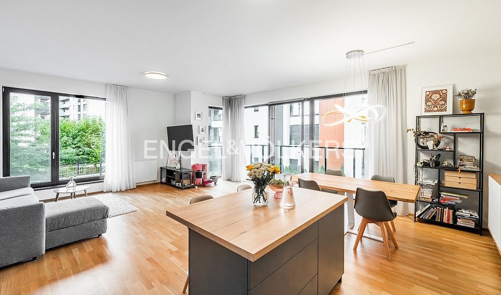 Pronájem bytu 3+kk 104 m², Praha – náhled fotky 3
