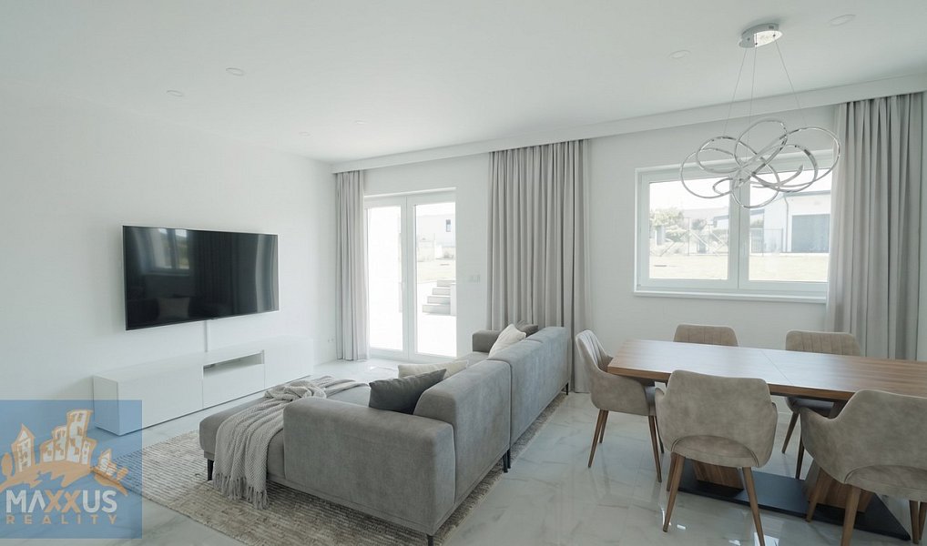 Prodej domu 280 m² s pozemkem 857 m², Herink – náhled fotky 9