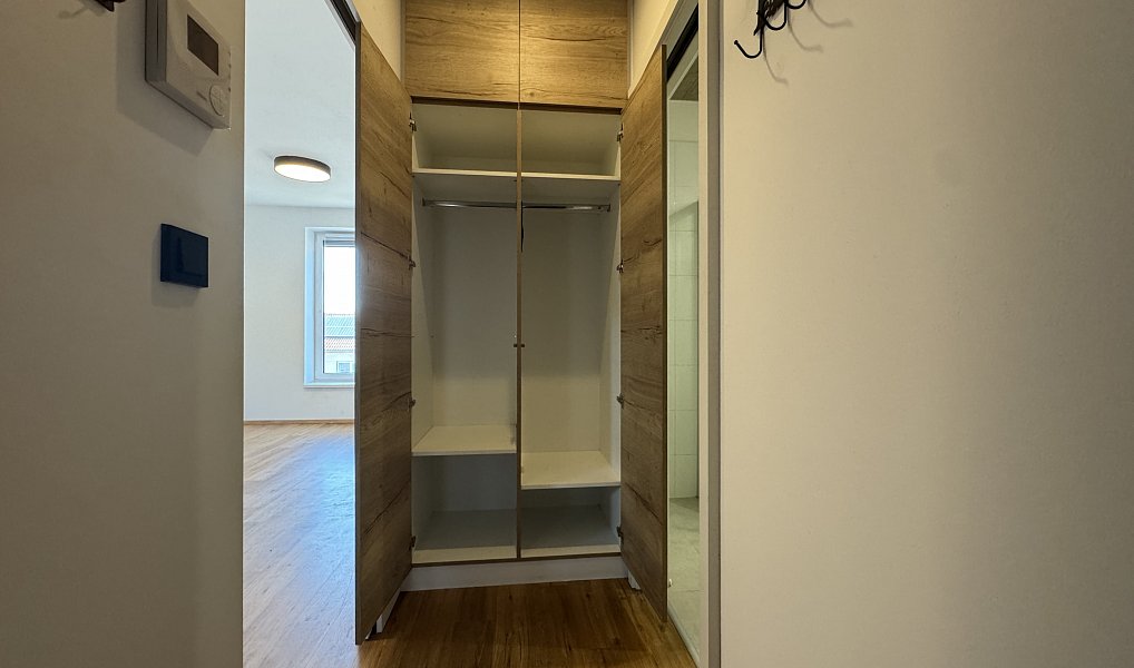 Prodej bytu 2+kk 34 m², Znojmo – náhled fotky 16
